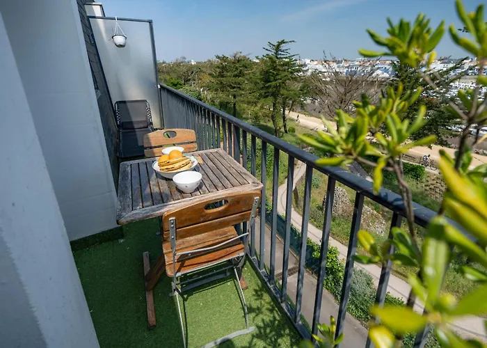 Villa Notre Dame : Vue Sur Port, 2Min Grande Plage