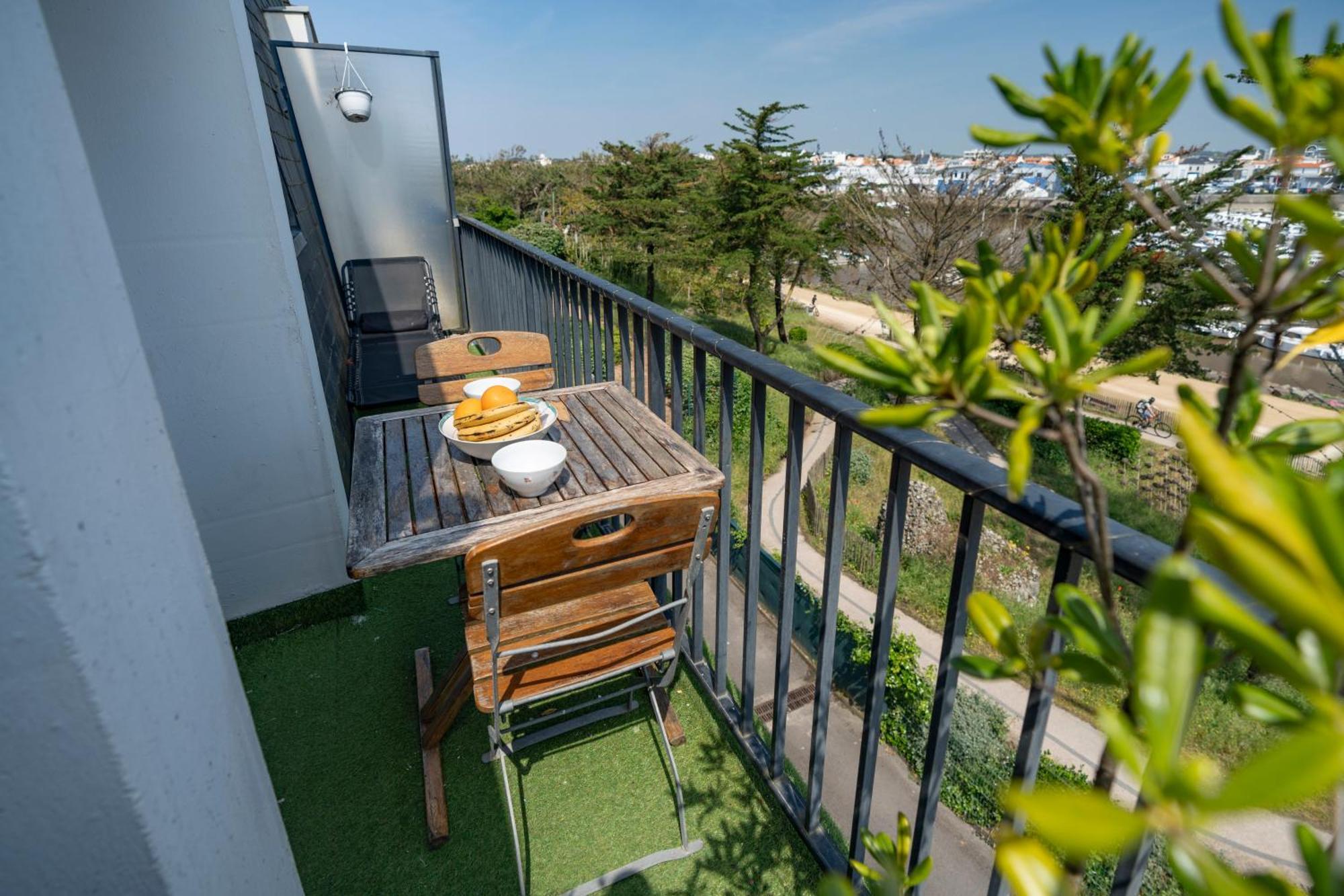 Apartment Notre Dame : Vue Sur Port, 2min Grande *