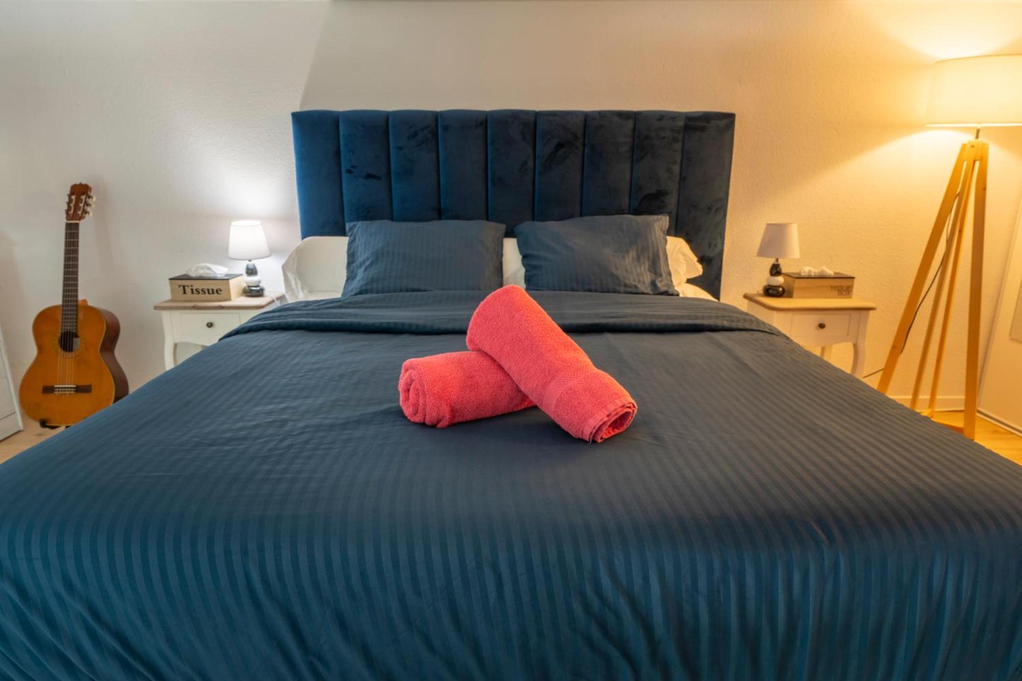 Notre Dame : Vue Sur Port, 2min Grande Apartment